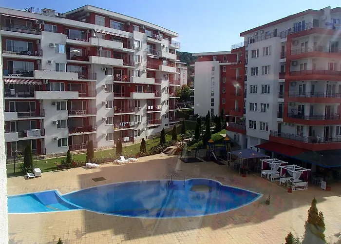 アパート Grand Noks