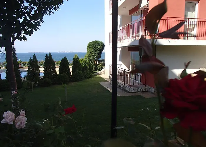 Grand Noks アパート *